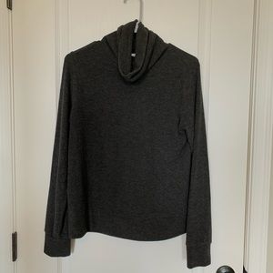 Lou & Grey charcoal heather turtleneck